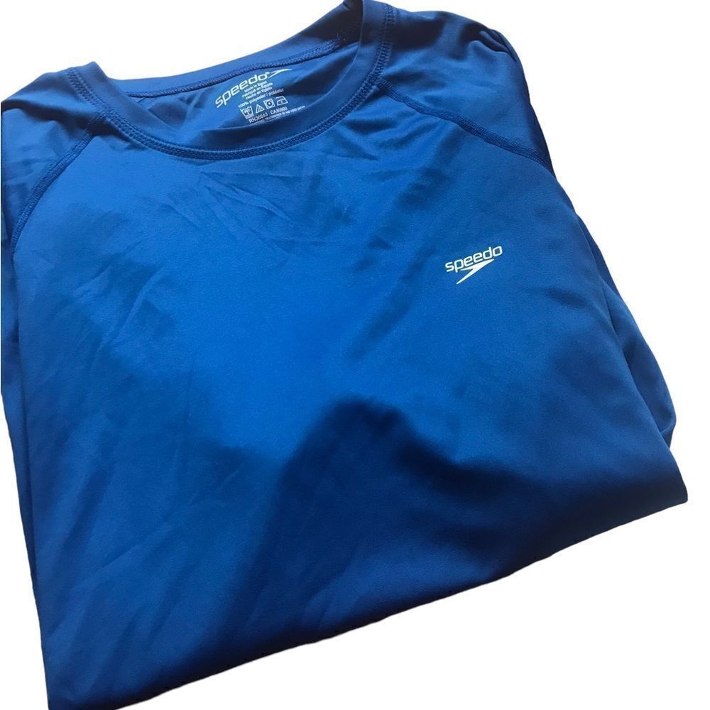 Speedo size large dri-fit t shirt excellent condition